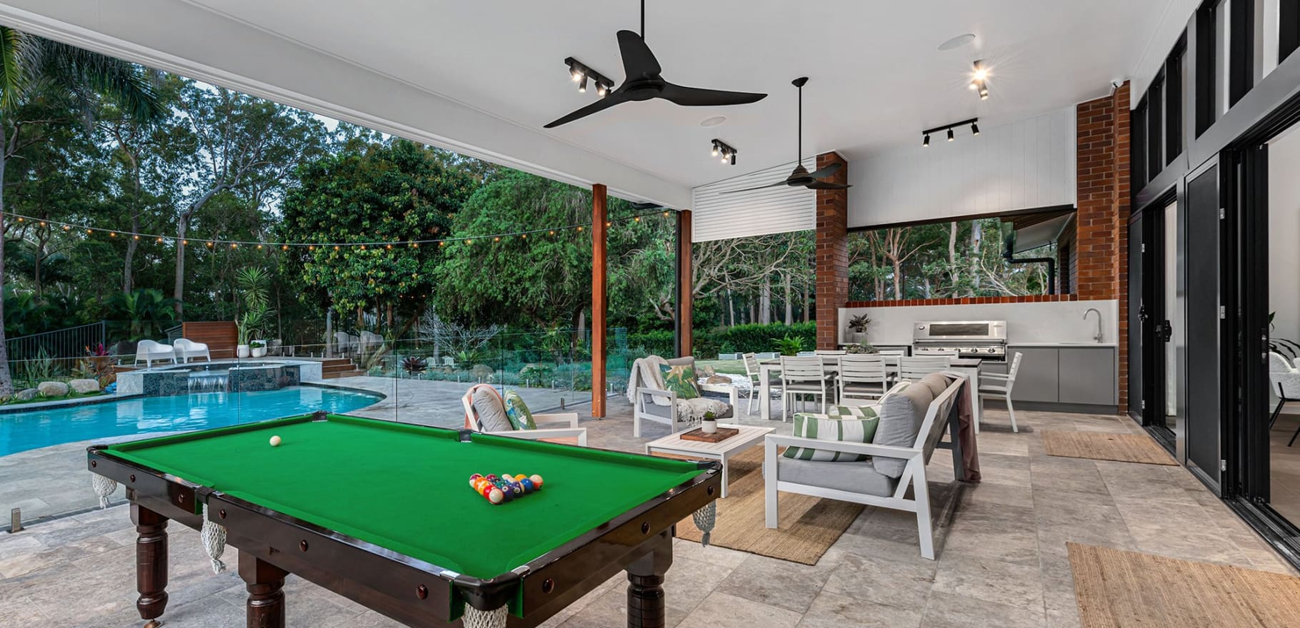 100 Warriewood Street, Chandler, QLD 4155 AUS