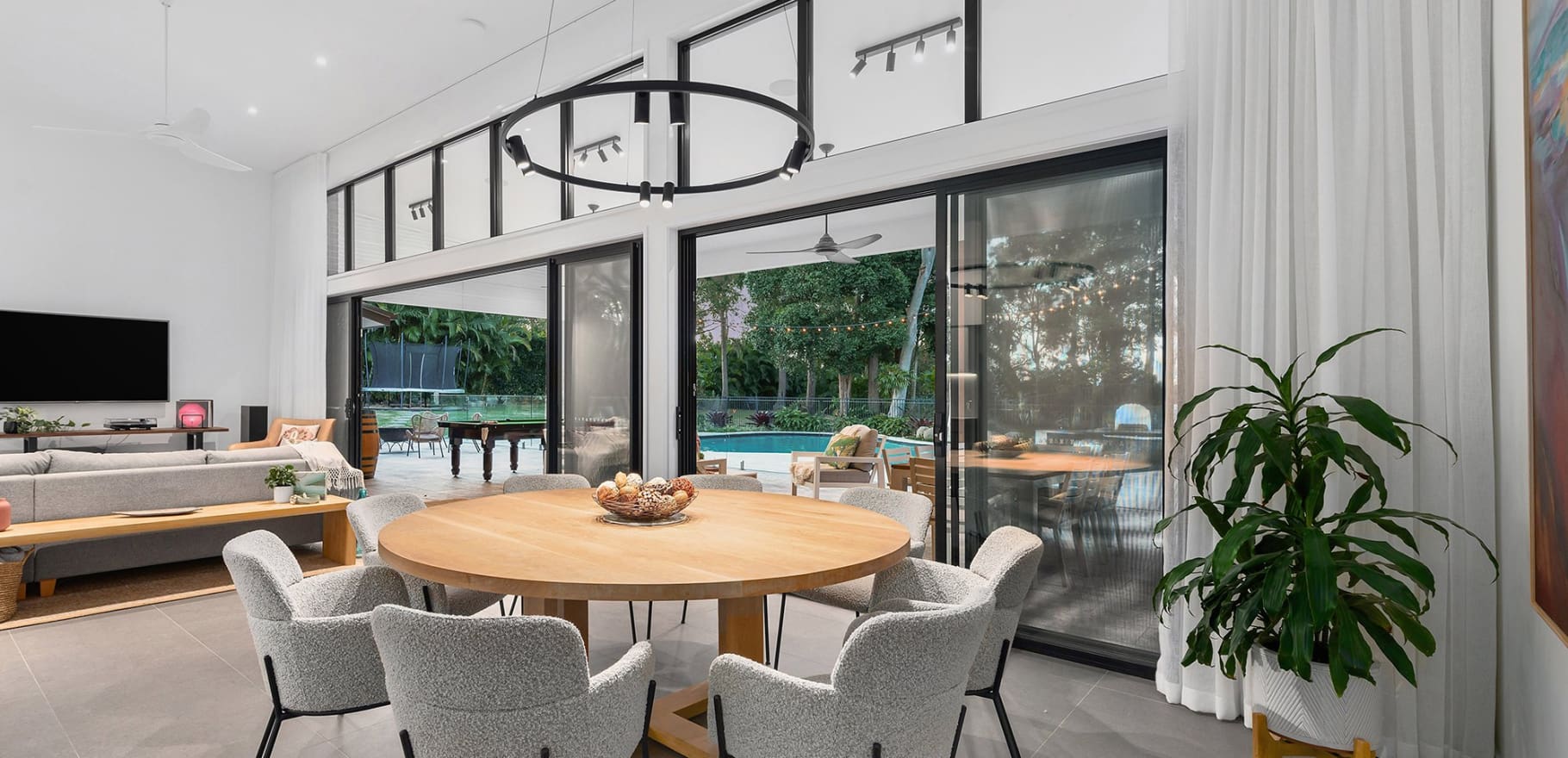 100 Warriewood Street, Chandler, QLD 4155 AUS