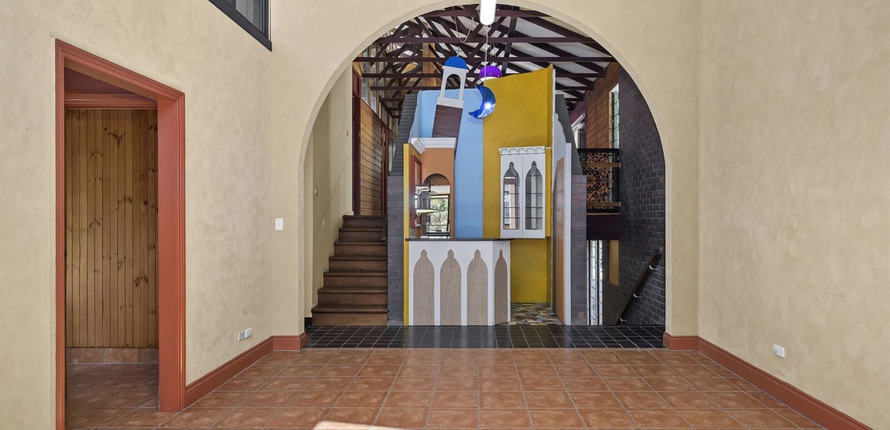 1231 Mount Gravatt-Capalaba Road, Burbank, QLD 4156 AUS