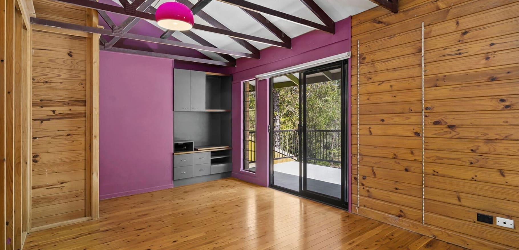 1231 Mount Gravatt-Capalaba Road, Burbank, QLD 4156 AUS