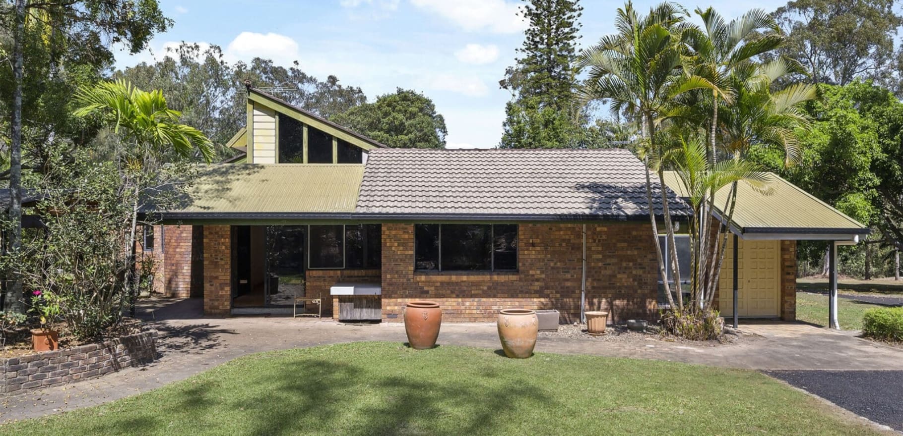 1231 Mount Gravatt-Capalaba Road, Burbank, QLD 4156 AUS