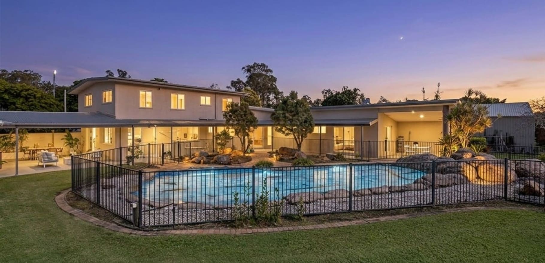 52 London Road, Belmont, QLD 4153 AUS