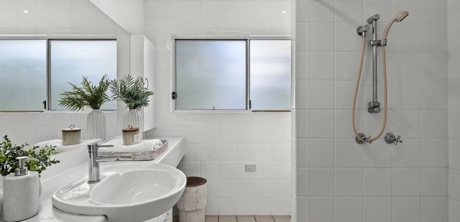 52 London Road, Belmont, QLD 4153 AUS