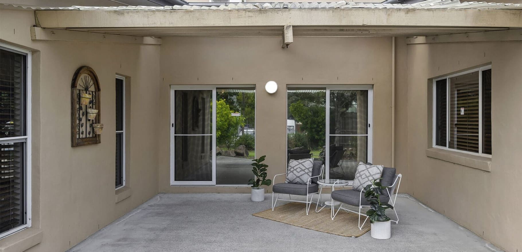 52 London Road, Belmont, QLD 4153 AUS