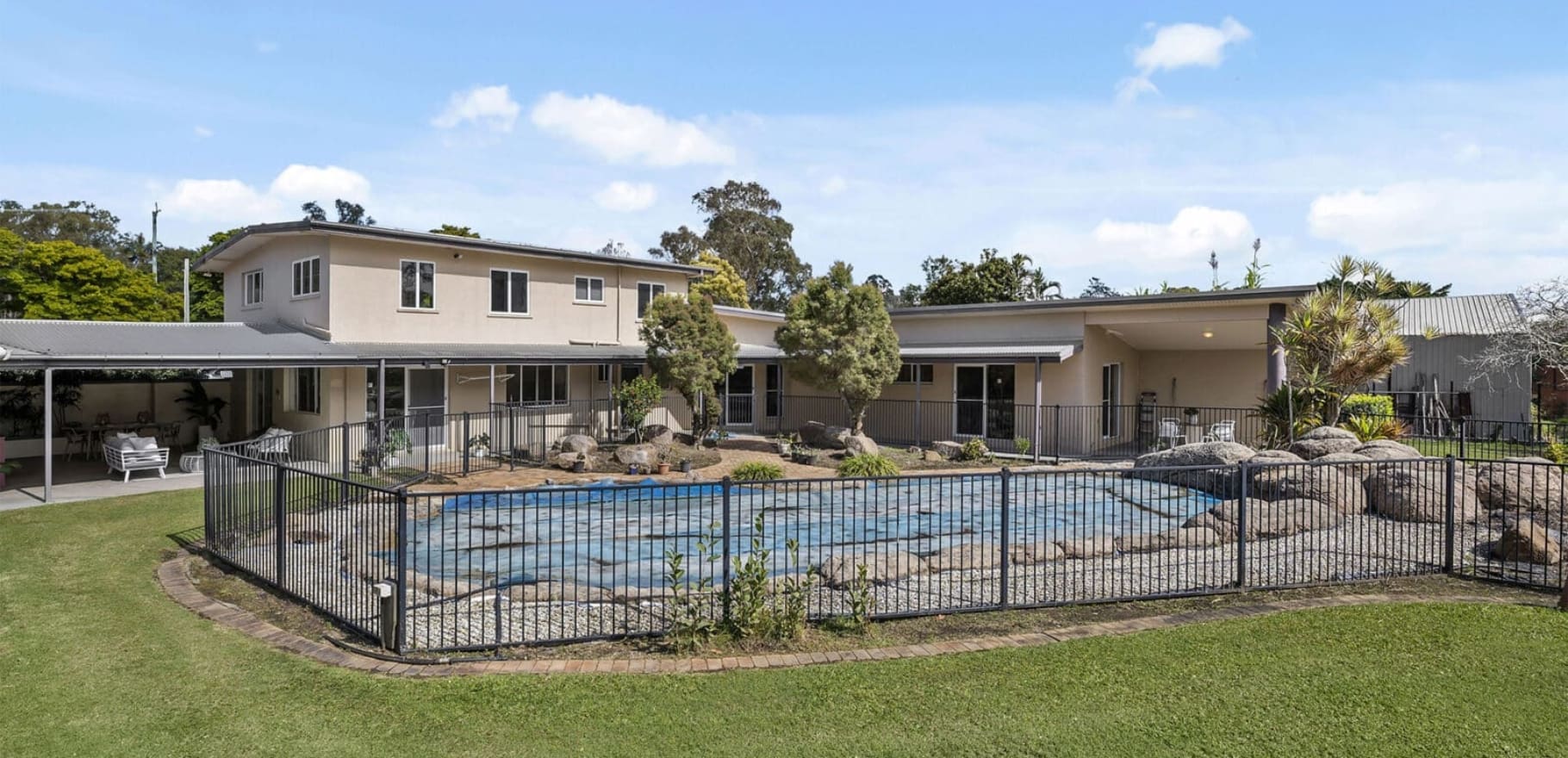 52 London Road, Belmont, QLD 4153 AUS